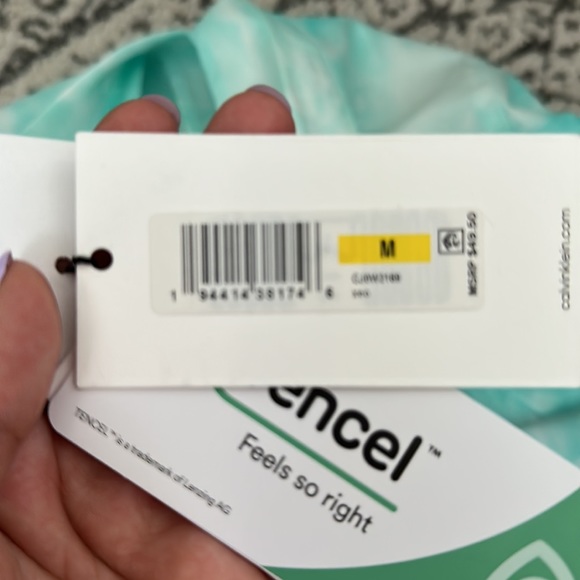 Top - Picture 5 of 5